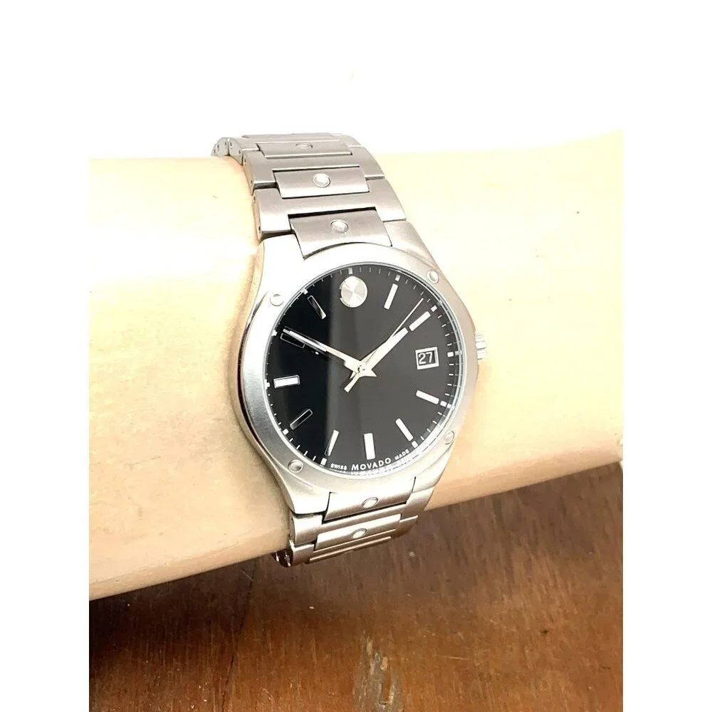 Movado Men's Watch 0607541 SE Black Dial Swiss Quartz Silver Steel 41mm
